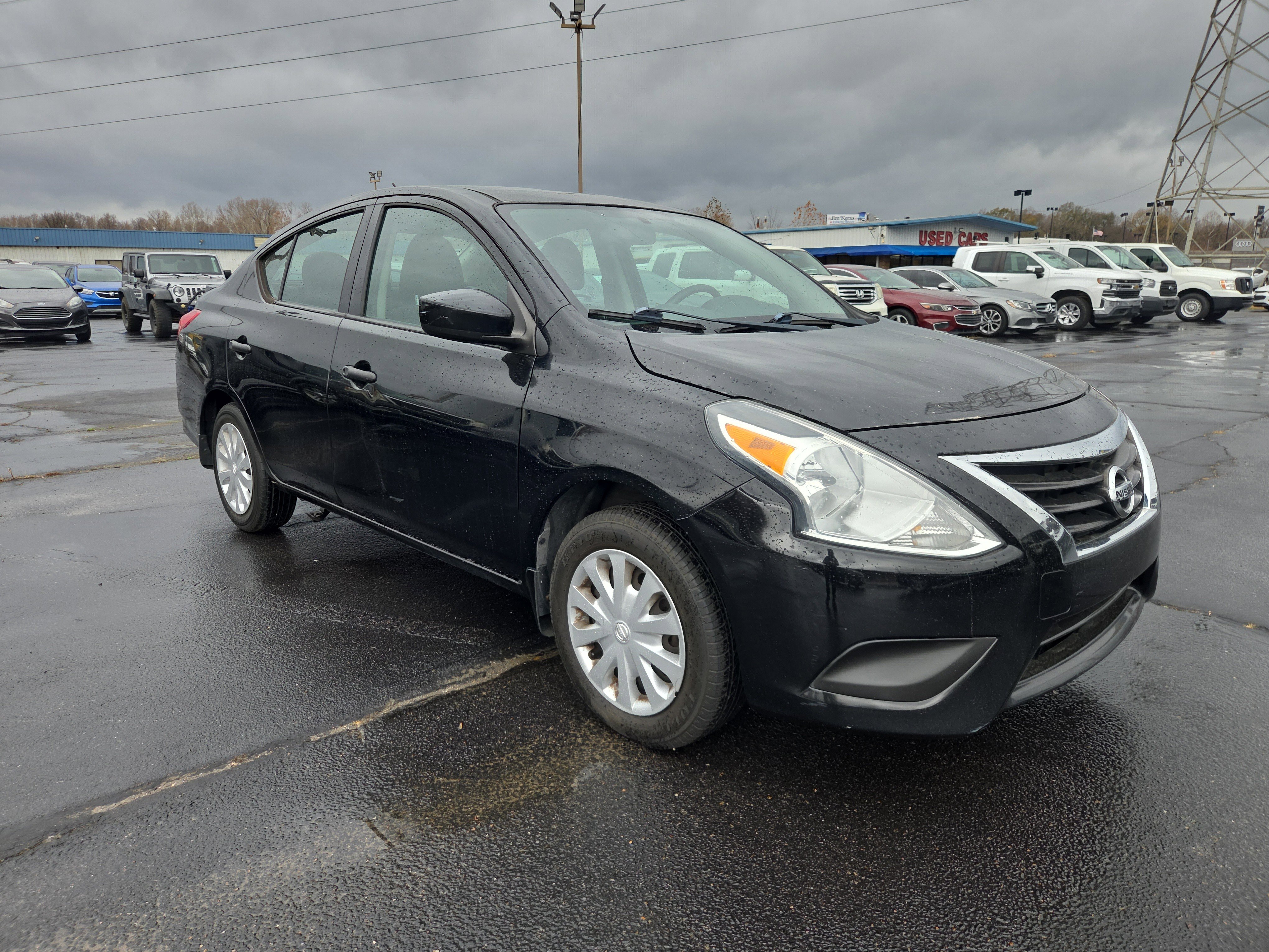 Used 2018 Nissan Versa S Plus FWD image 7