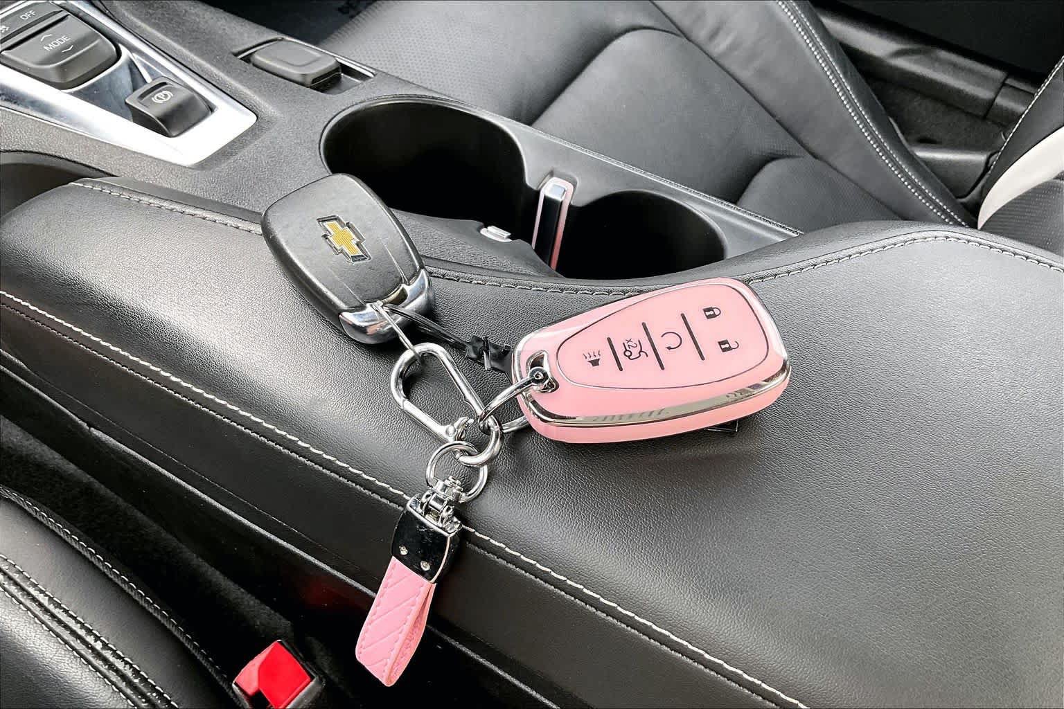 Used 2022 Chevrolet Camaro SS RWD image 15