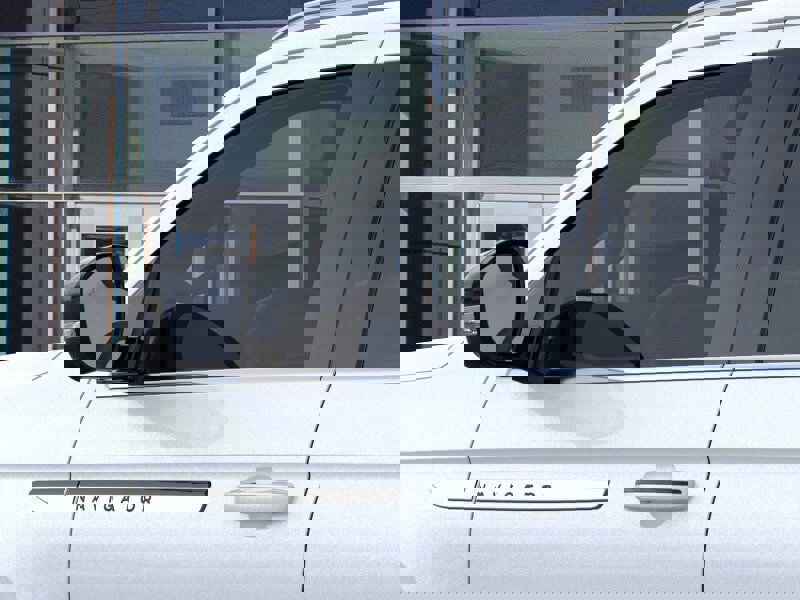 New 2025 Lincoln Navigator Reserve image 43