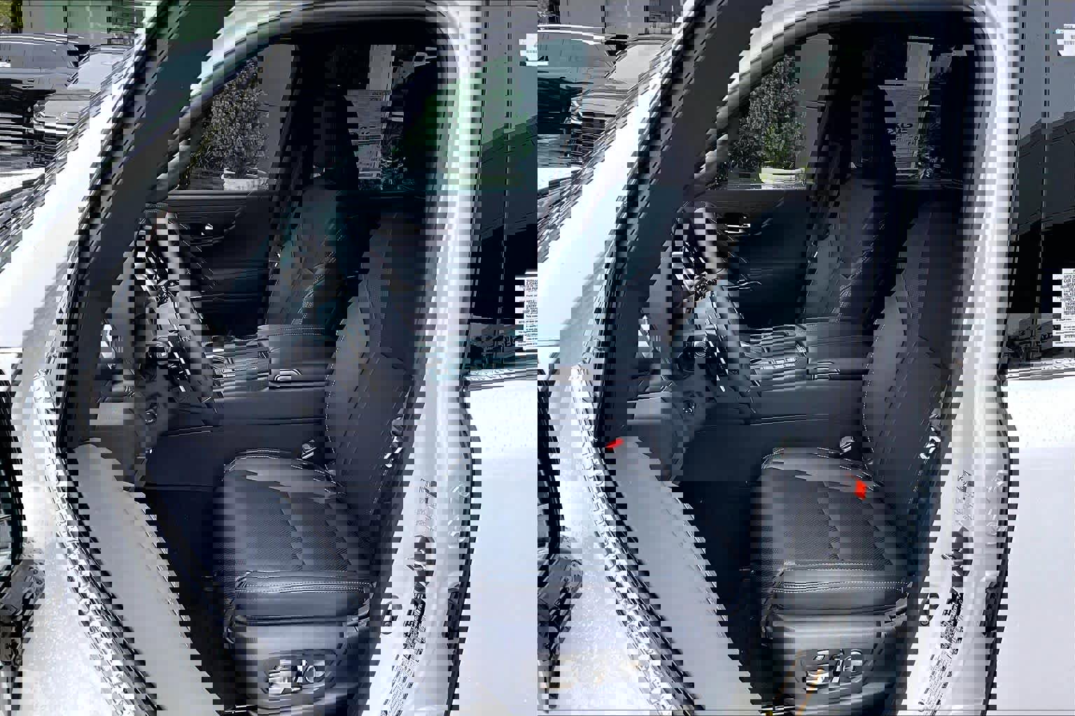 New 2026 Lexus LX 600 4WD w/ Luxury Package image 17