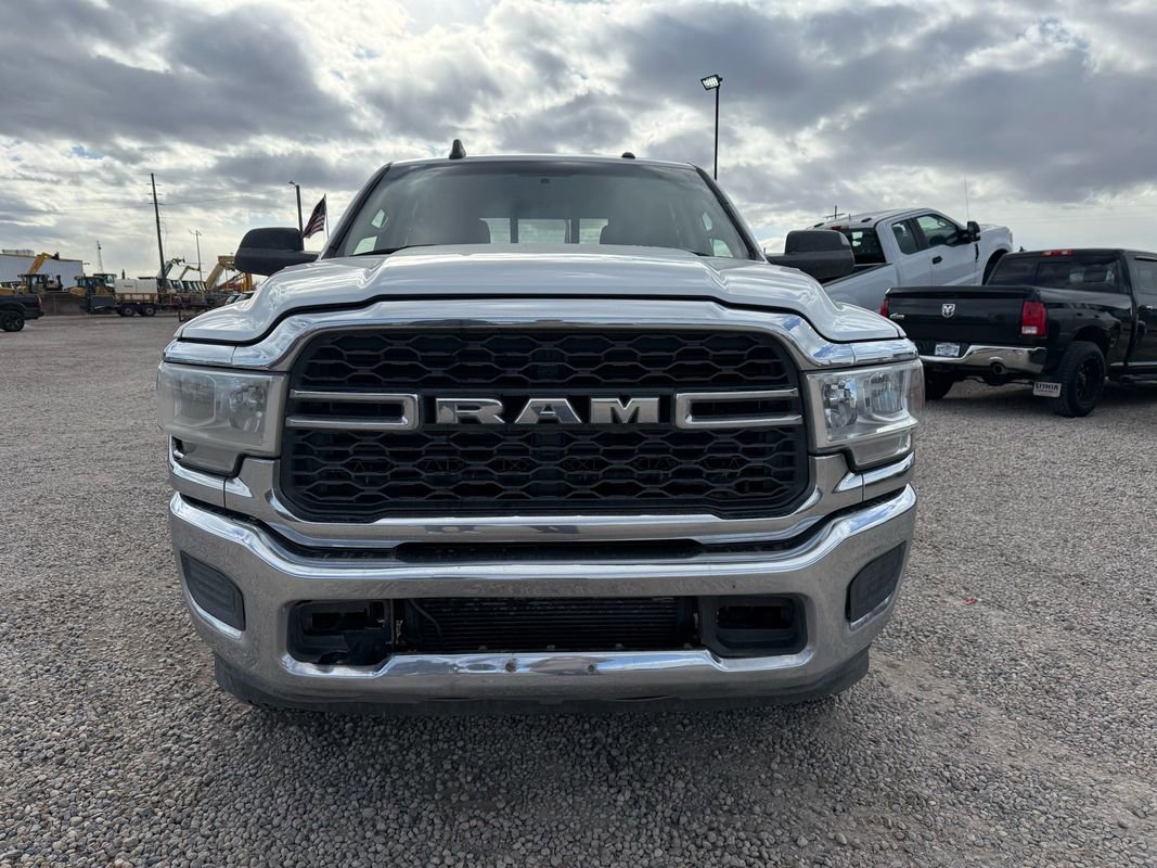 Used 2019 RAM 3500 Tradesman AWD/4WD image 3