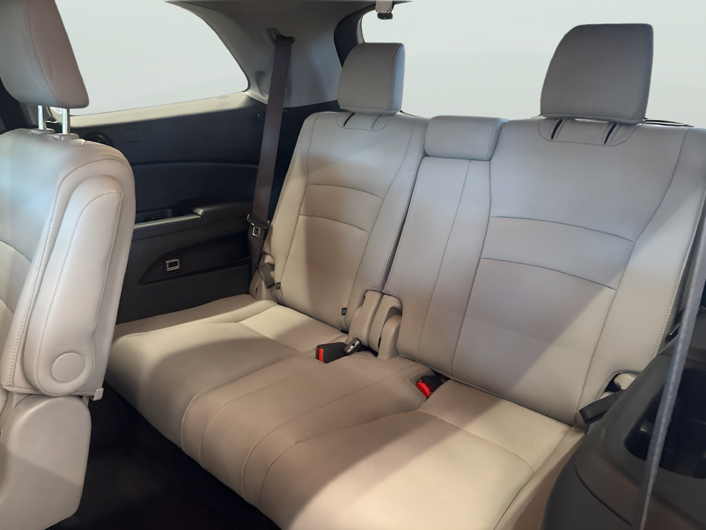 Used 2020 Honda Pilot Touring image 20