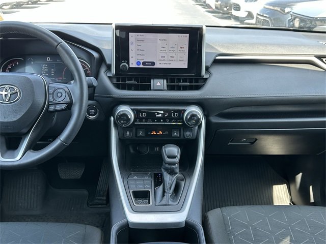 Used 2024 Toyota RAV4 XLE image 43