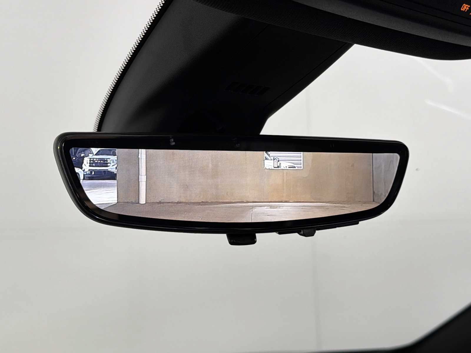 Certified 2023 Buick Enclave Avenir FWD image 35