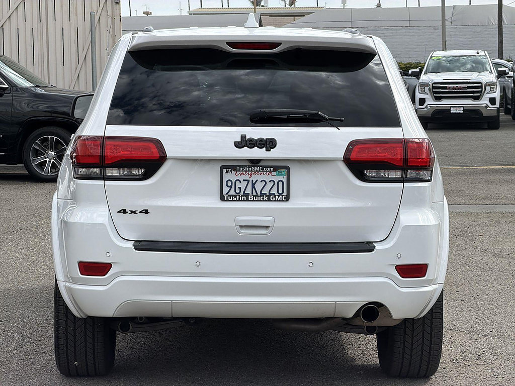 Used 2021 Jeep Grand Cherokee Laredo X AWD/4WD image 6
