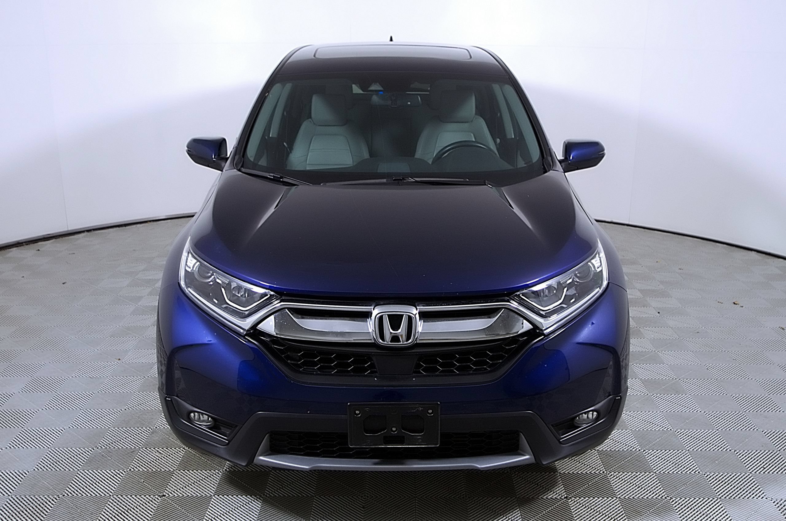 Used 2017 Honda CR-V EX image 4