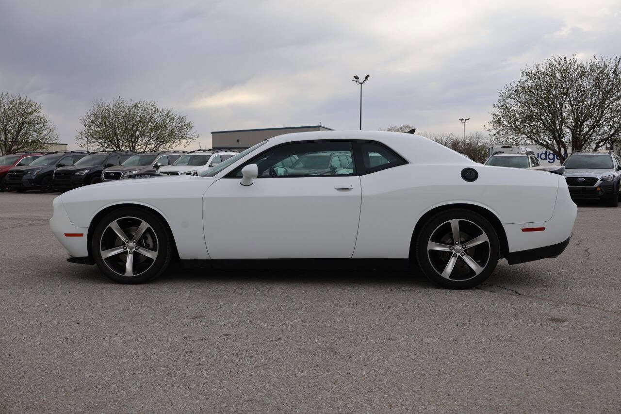 Used 2016 Dodge Challenger R/T Plus image 8