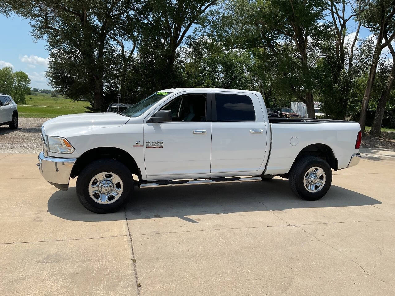 Used 2015 RAM 2500 SLT AWD/4WD image 6