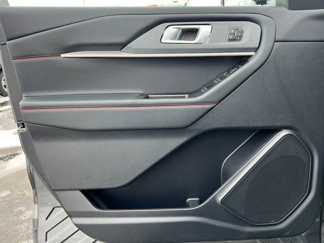 New 2026 Ford Explorer ST image 17
