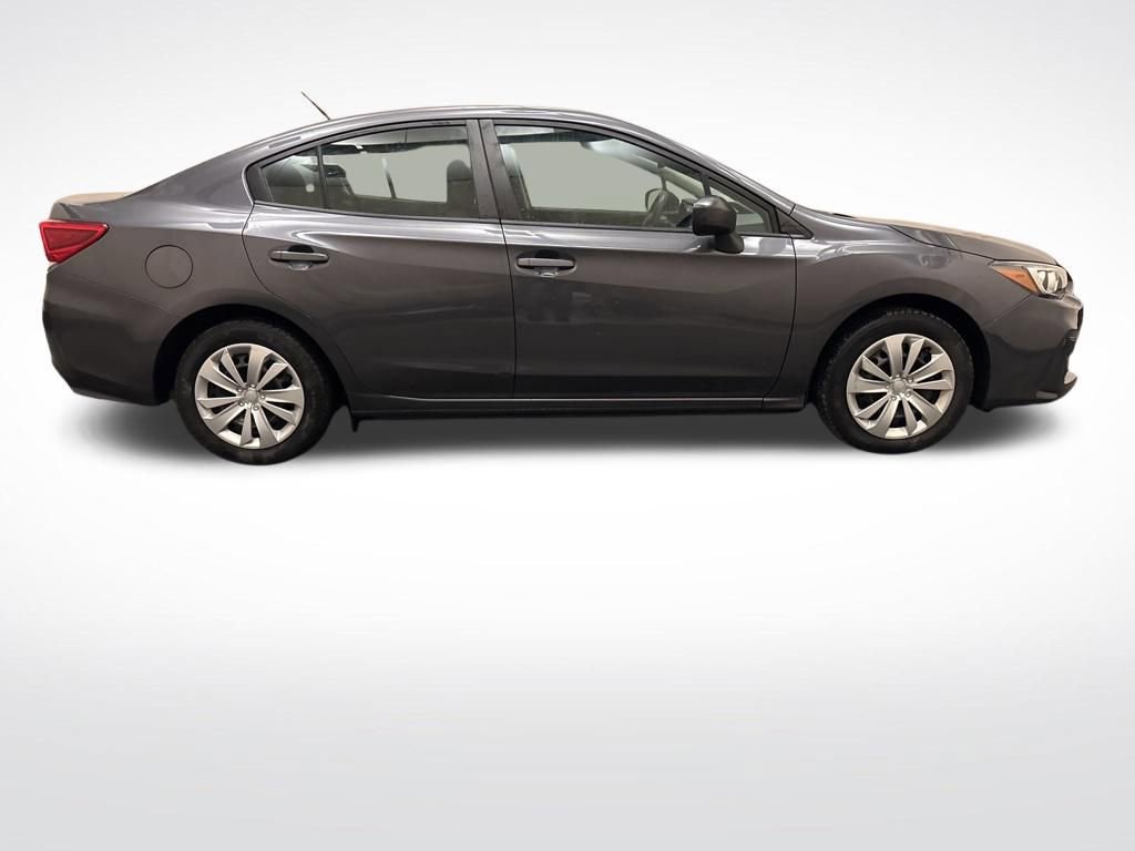 Used 2019 Subaru Impreza 2.0i image 4