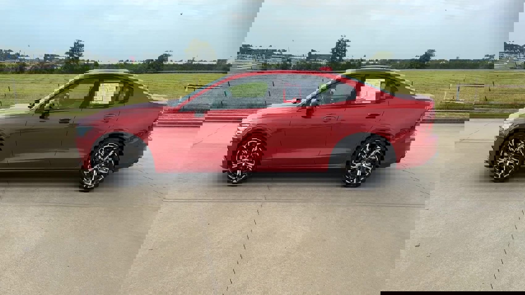 Used 2024 Volvo S60 B5 Core image 5