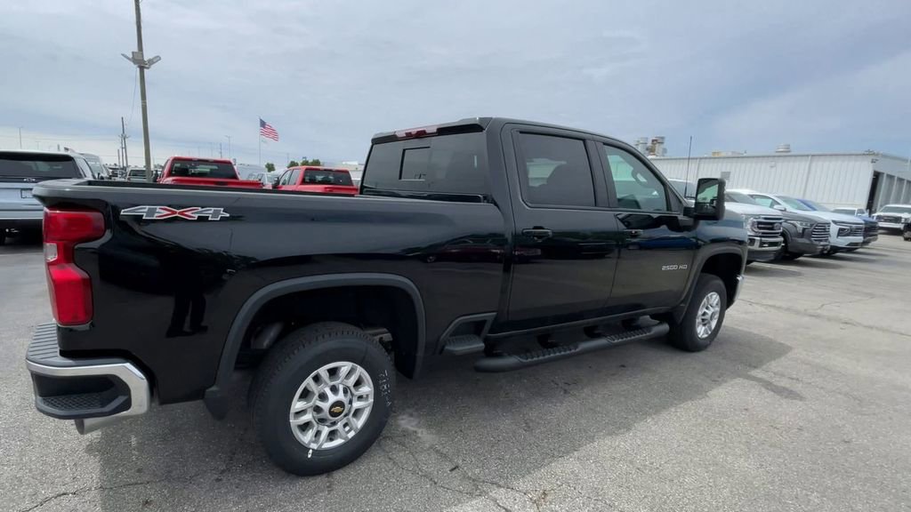 New 2026 Chevrolet Silverado 2500 LT w/ All Star Edition AWD/4WD image 2