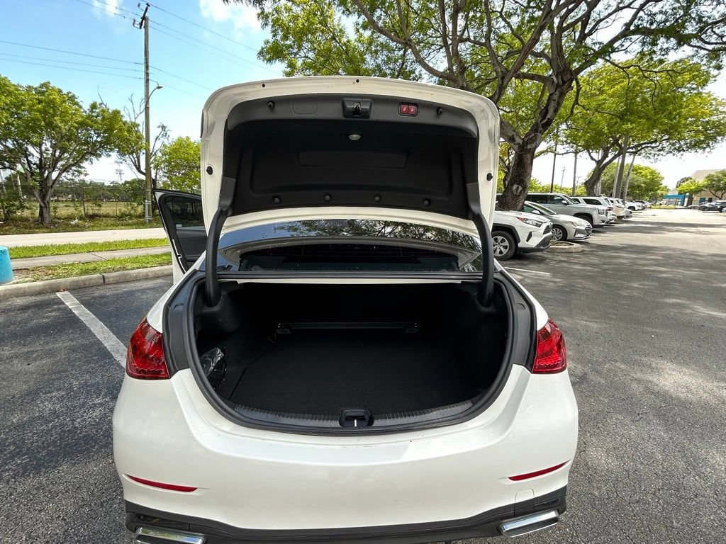 Used 2023 Mercedes-Benz C 300 Sedan image 37