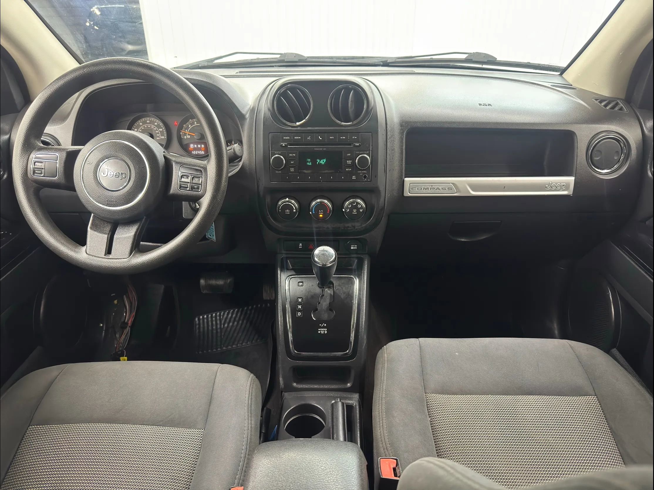 Used 2015 Jeep Compass Sport image 15