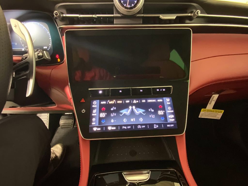 New 2025 Maserati Grecale Modena AWD/4WD image 32