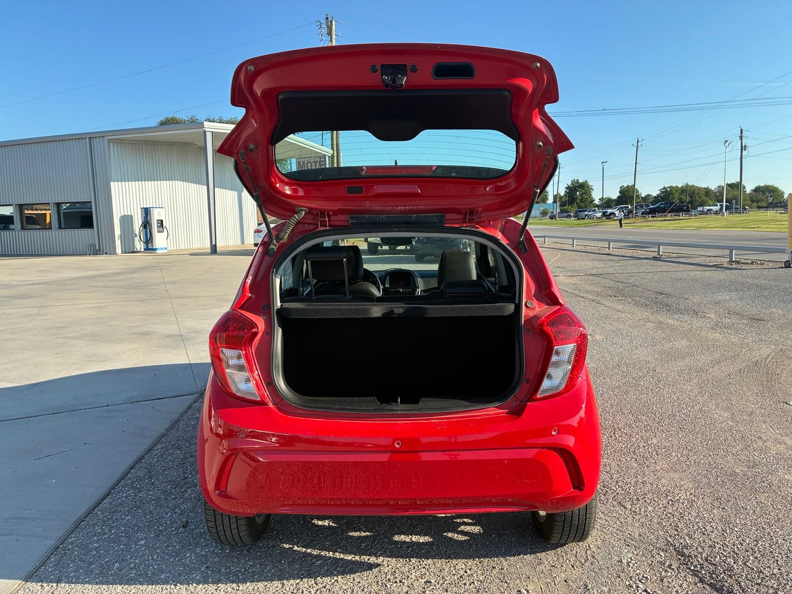 Used 2020 Chevrolet Spark LT w/ Driver Confidence Package FWD image 8