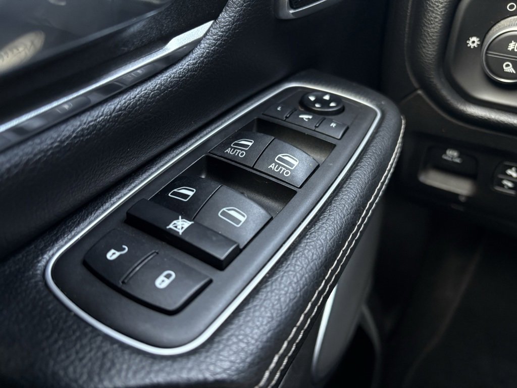 Used 2021 RAM 1500 Laramie image 12