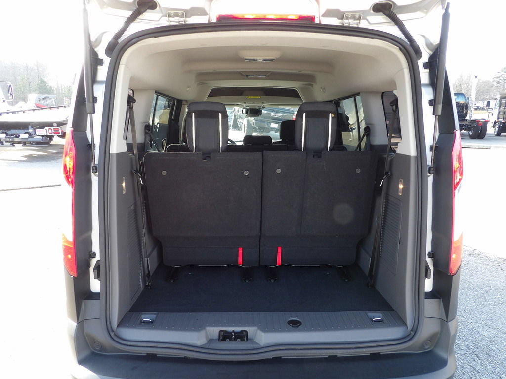 Used 2020 Ford Transit Connect XL FWD image 44