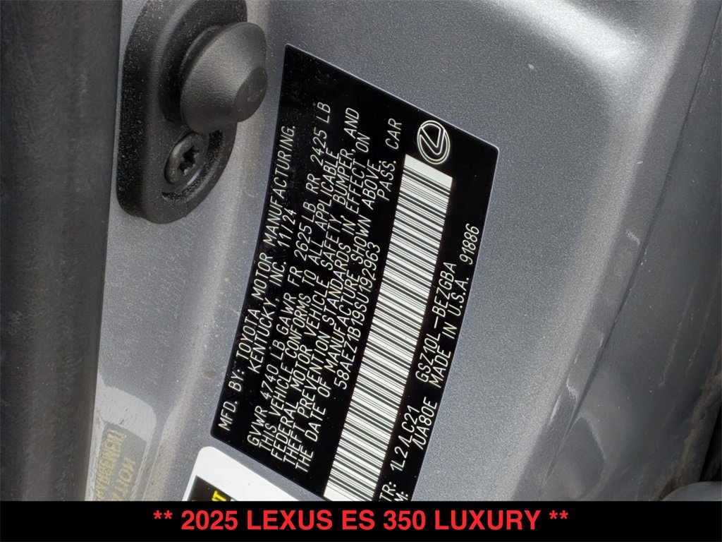 Used 2025 Lexus ES 350 Luxury w/ Accessory Package (Z2) image 31