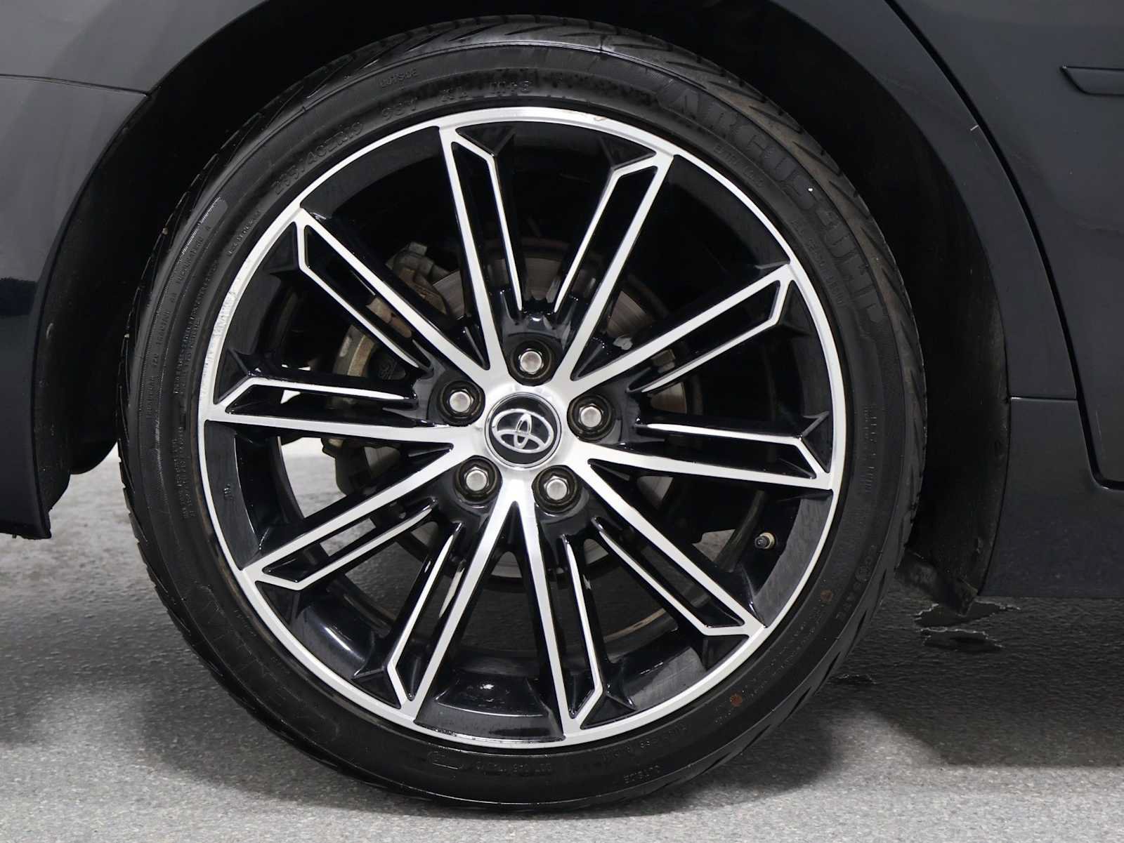 Used 2019 Toyota Avalon XSE w/ Protection Package FWD image 35