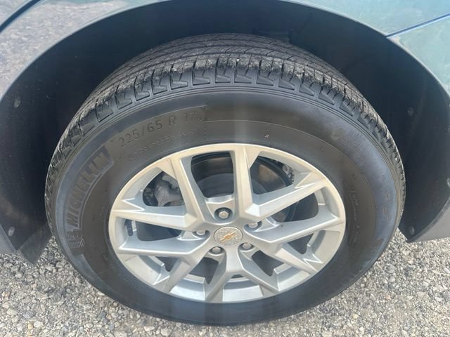 Used 2024 Chevrolet Equinox LT FWD image 13