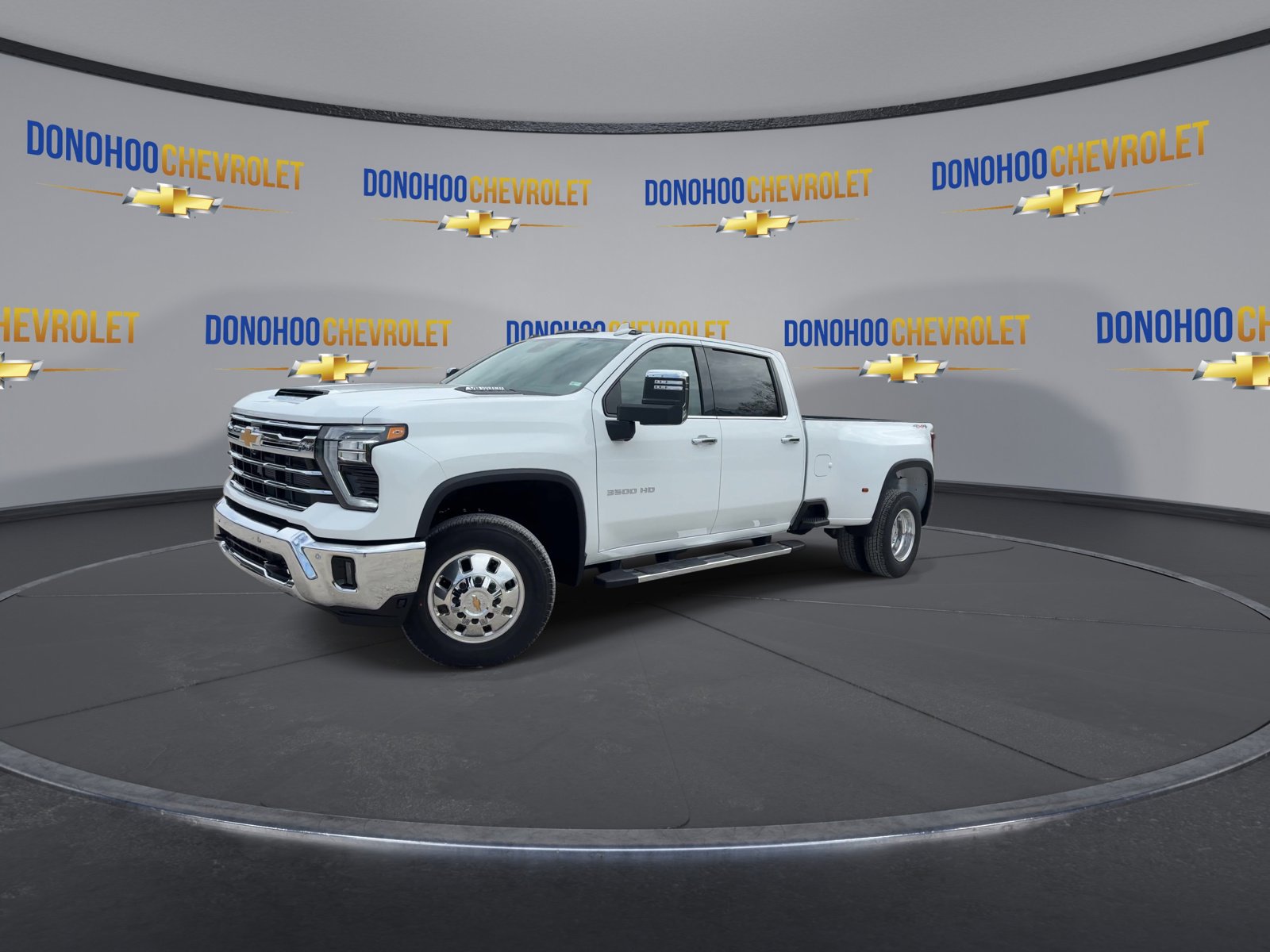 New 2026 Chevrolet Silverado 3500 LTZ w/ LTZ Plus Package image 7