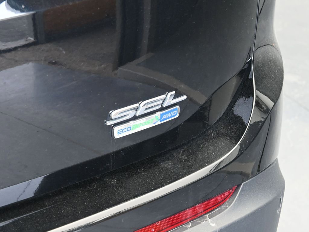 Used 2017 Ford Edge SEL w/ Equipment Group 201A image 12