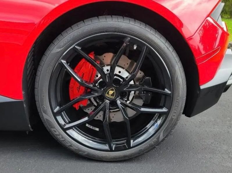 Used 2019 Lamborghini Huracan LP 580-2 RWD image 19