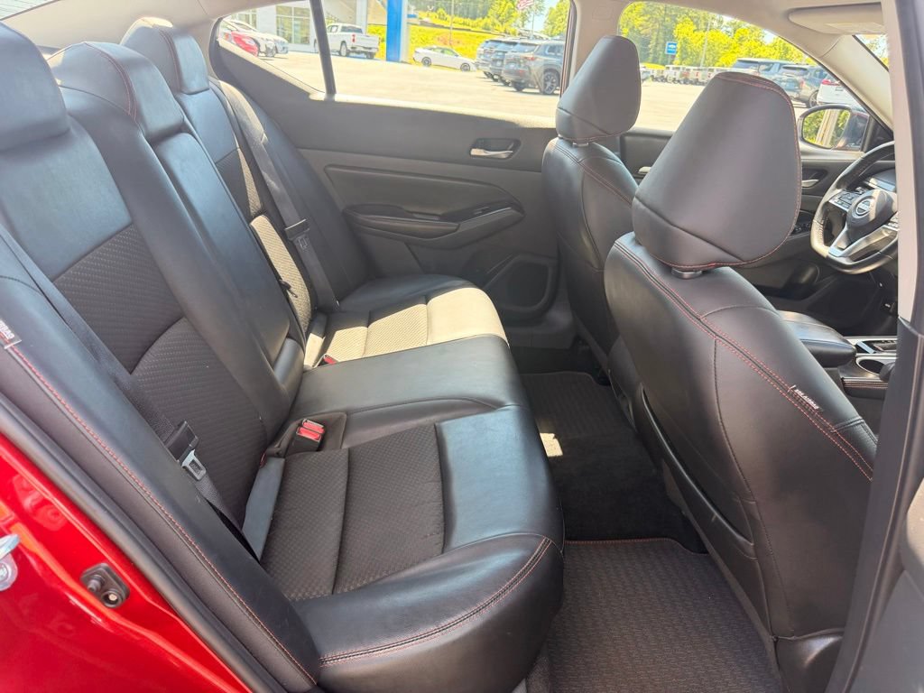 Used 2024 Nissan Altima 2.5 SR FWD image 36