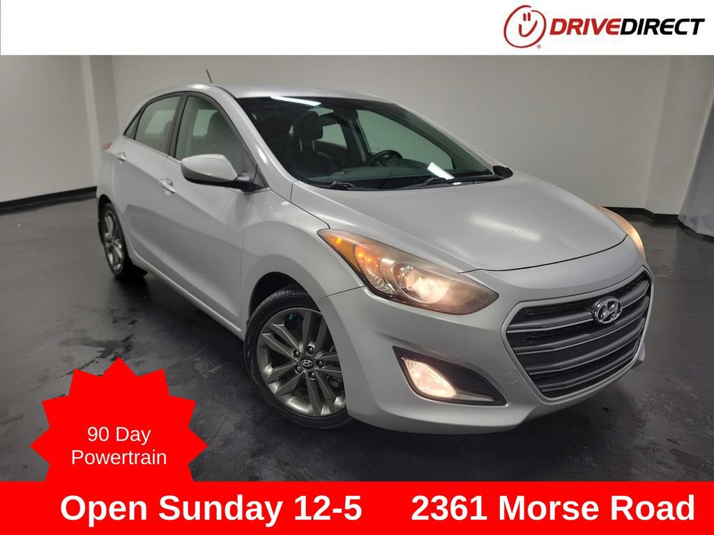 Used 2017 Hyundai Elantra GT w/ Value Edition Package 02