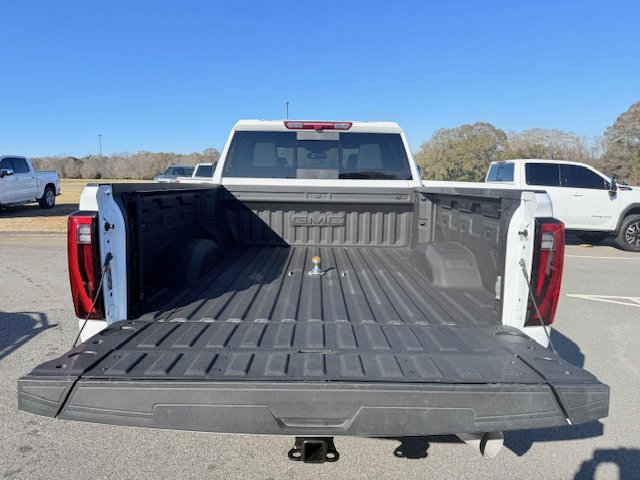 Used 2025 GMC Sierra 2500 SLT w/ SLT Premium Package image 8