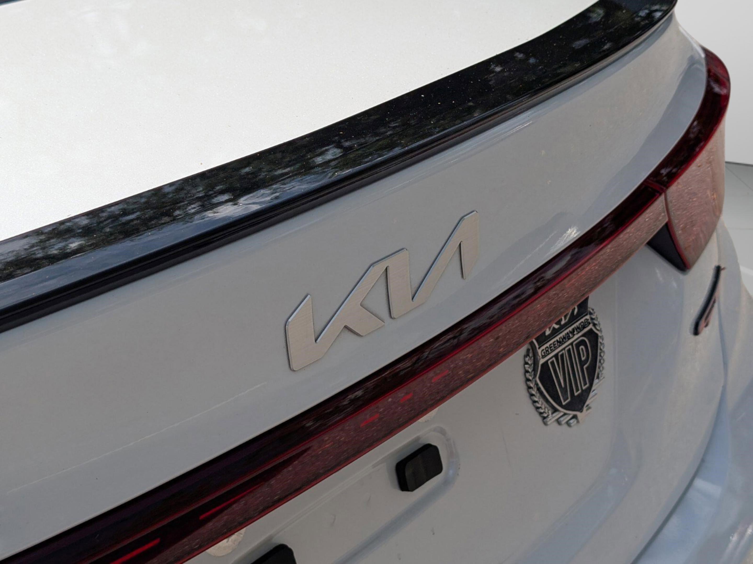 Used 2024 Kia Forte GT FWD image 31