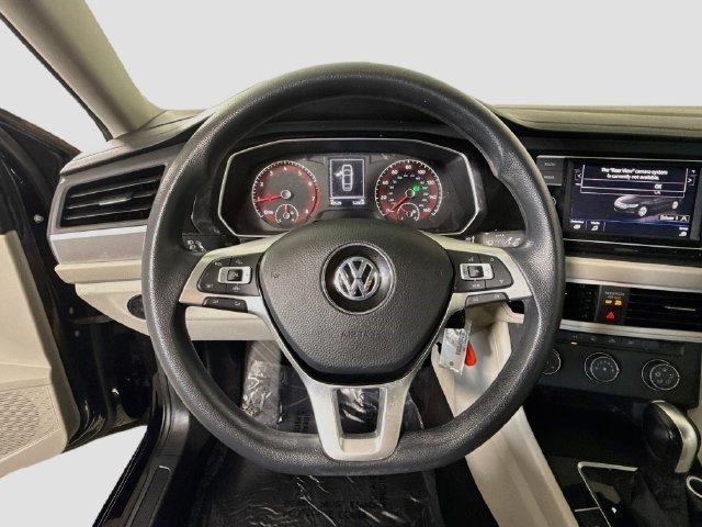 Used 2019 Volkswagen Jetta R-Line FWD image 12