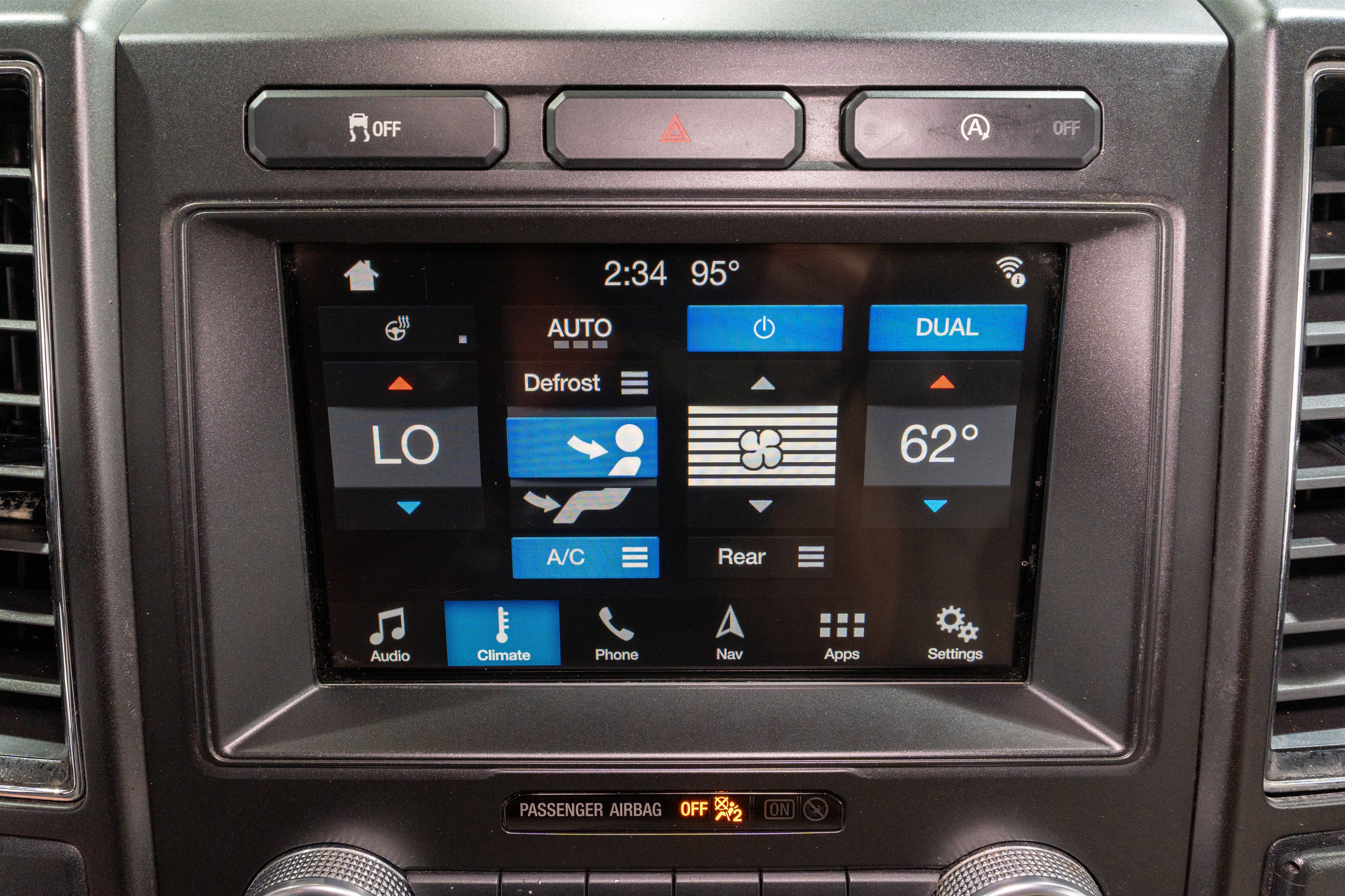 Used 2019 Ford Expedition Limited RWD image 21