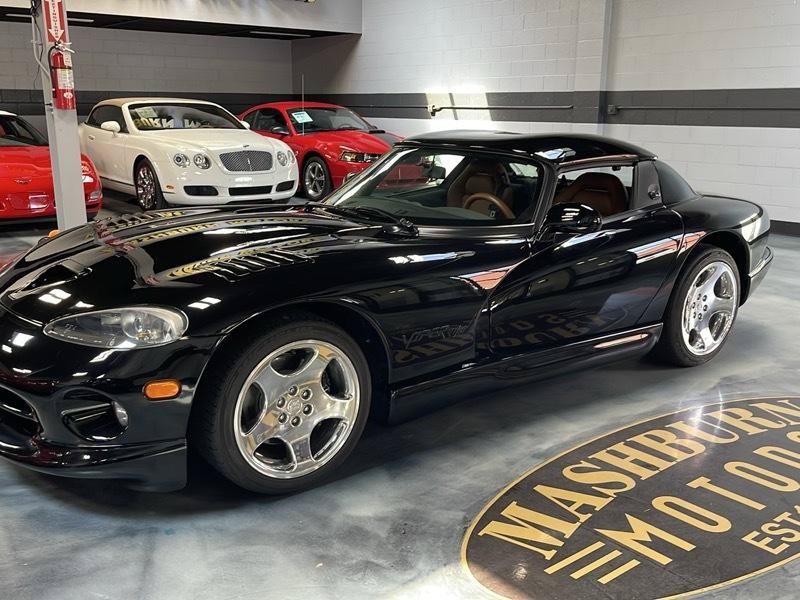 Used 1999 Dodge Viper RT/10 RWD image 2