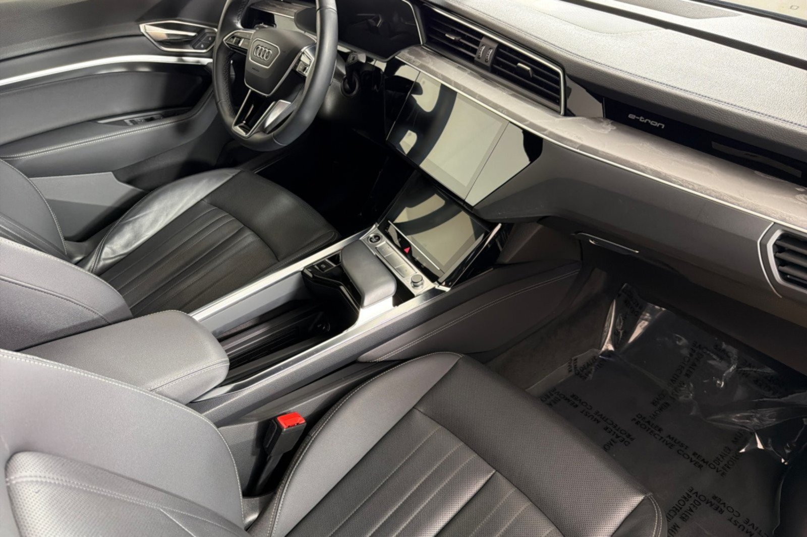 Used 2024 Audi Q8 e-tron Premium Plus AWD/4WD image 14