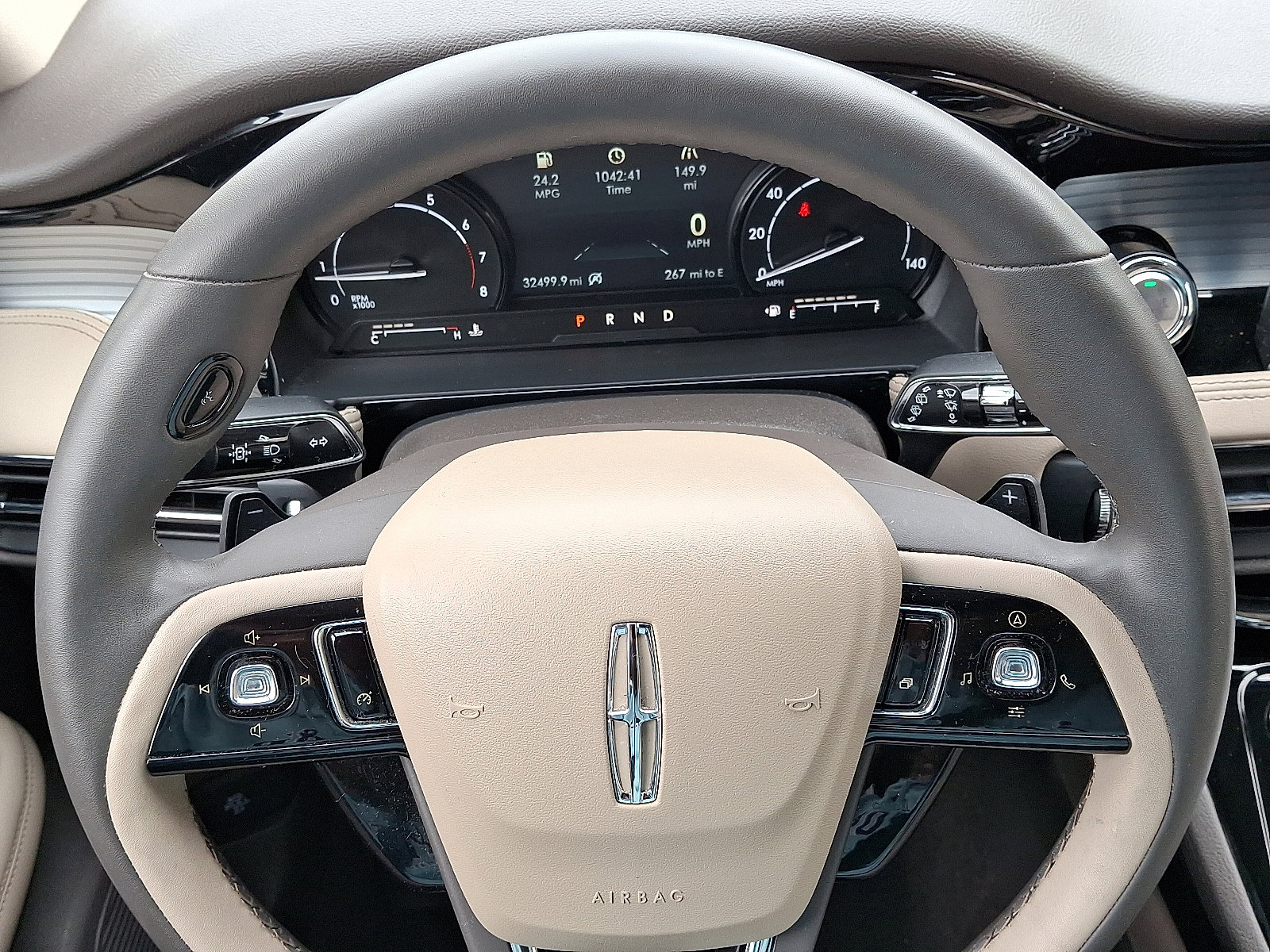 Used 2022 Lincoln Corsair AWD w/ Equipment Group 101A image 19