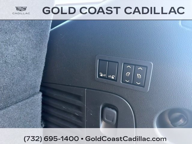 Used 2016 Cadillac Escalade Premium AWD/4WD image 14