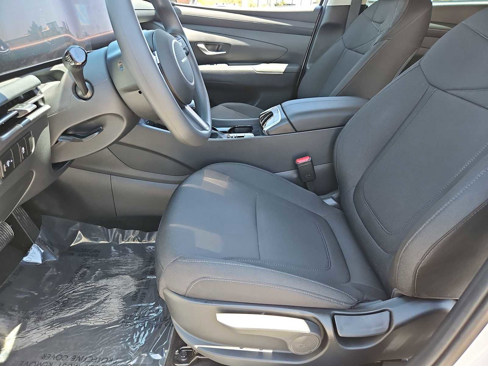 Certified 2026 Hyundai Tucson SE FWD image 15
