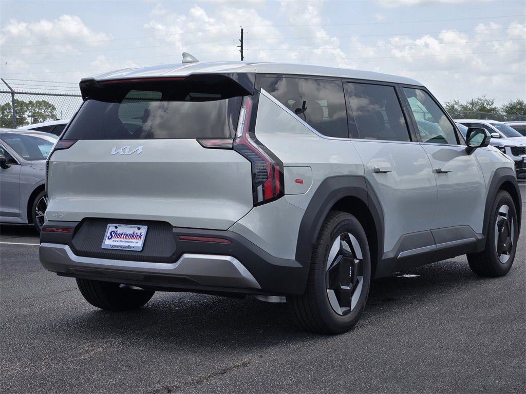 New 2026 Kia EV9 Light image 3