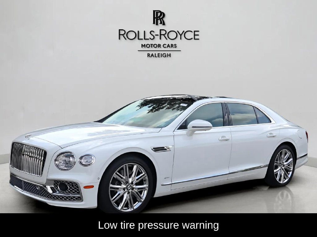 Used 2022 Bentley Flying Spur Plug-In Hybrid AWD/4WD image 9