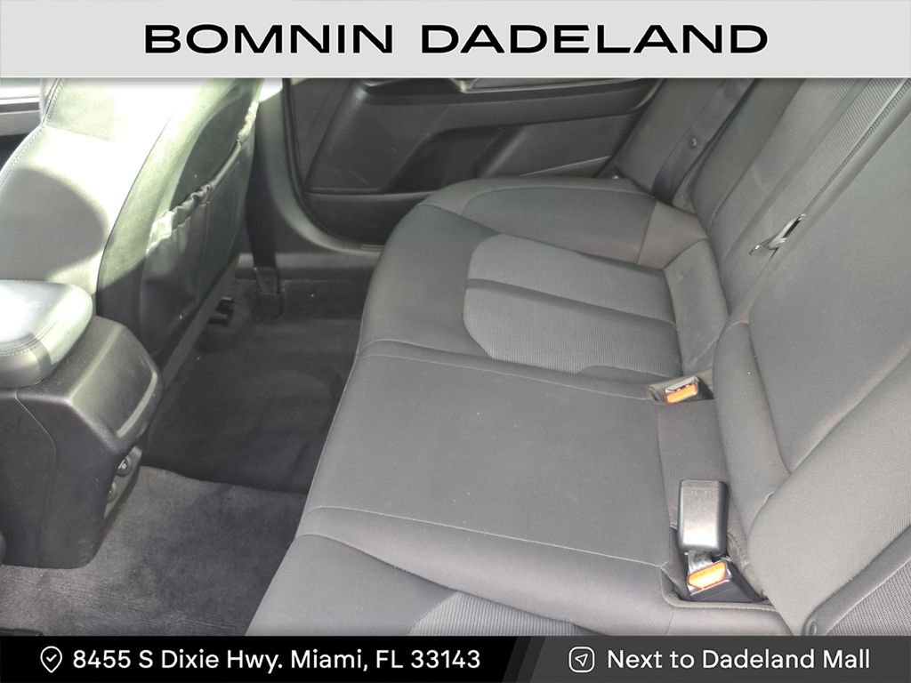 Used 2023 Kia K5 LXS image 12