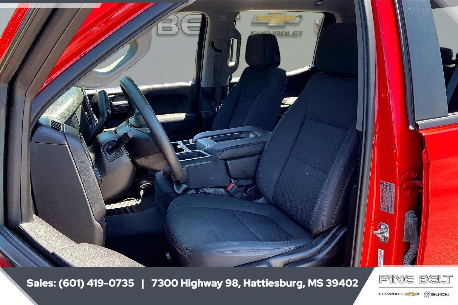 Used 2019 Chevrolet Silverado 1500 Custom w/ Custom Convenience Package RWD image 19
