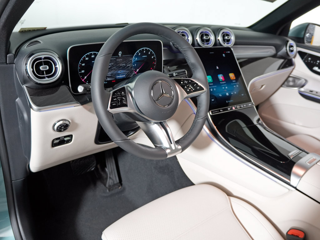 Certified 2026 Mercedes-Benz GLC 300 4MATIC image 11