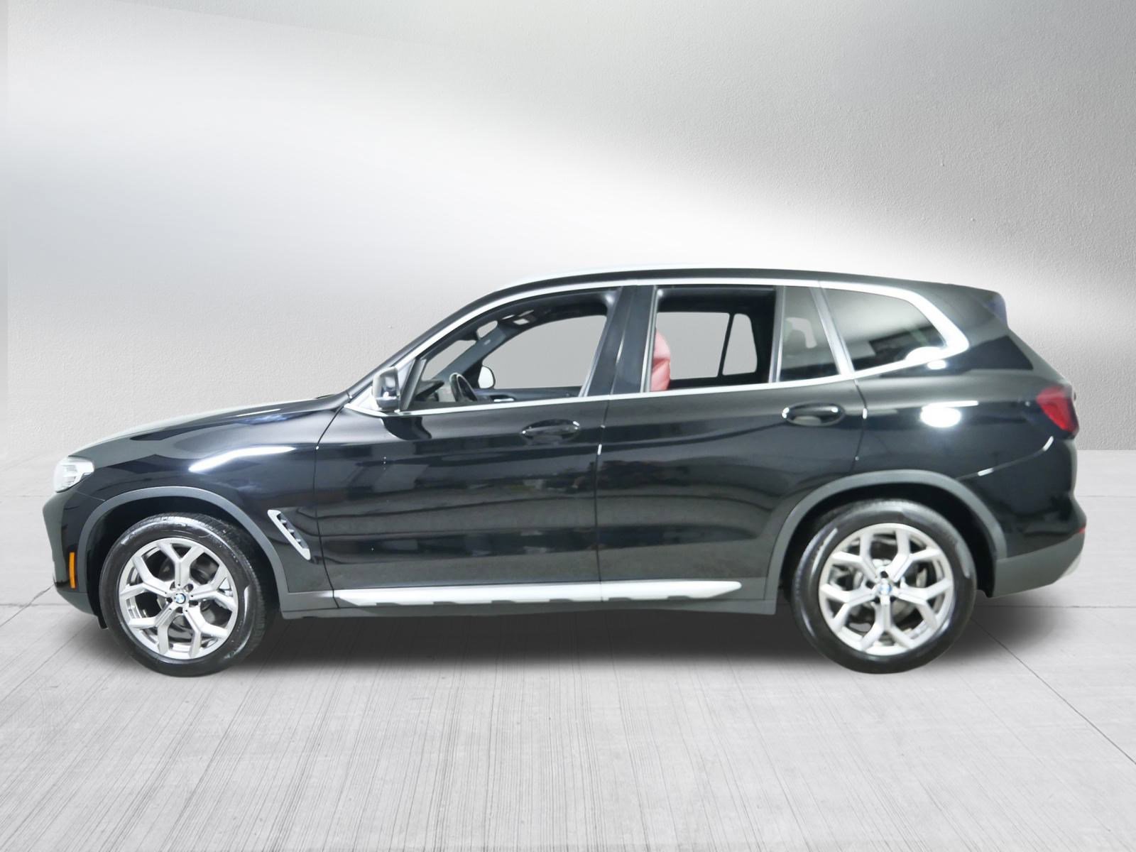 Used 2022 BMW X3 xDrive30i w/ Convenience Package image 4