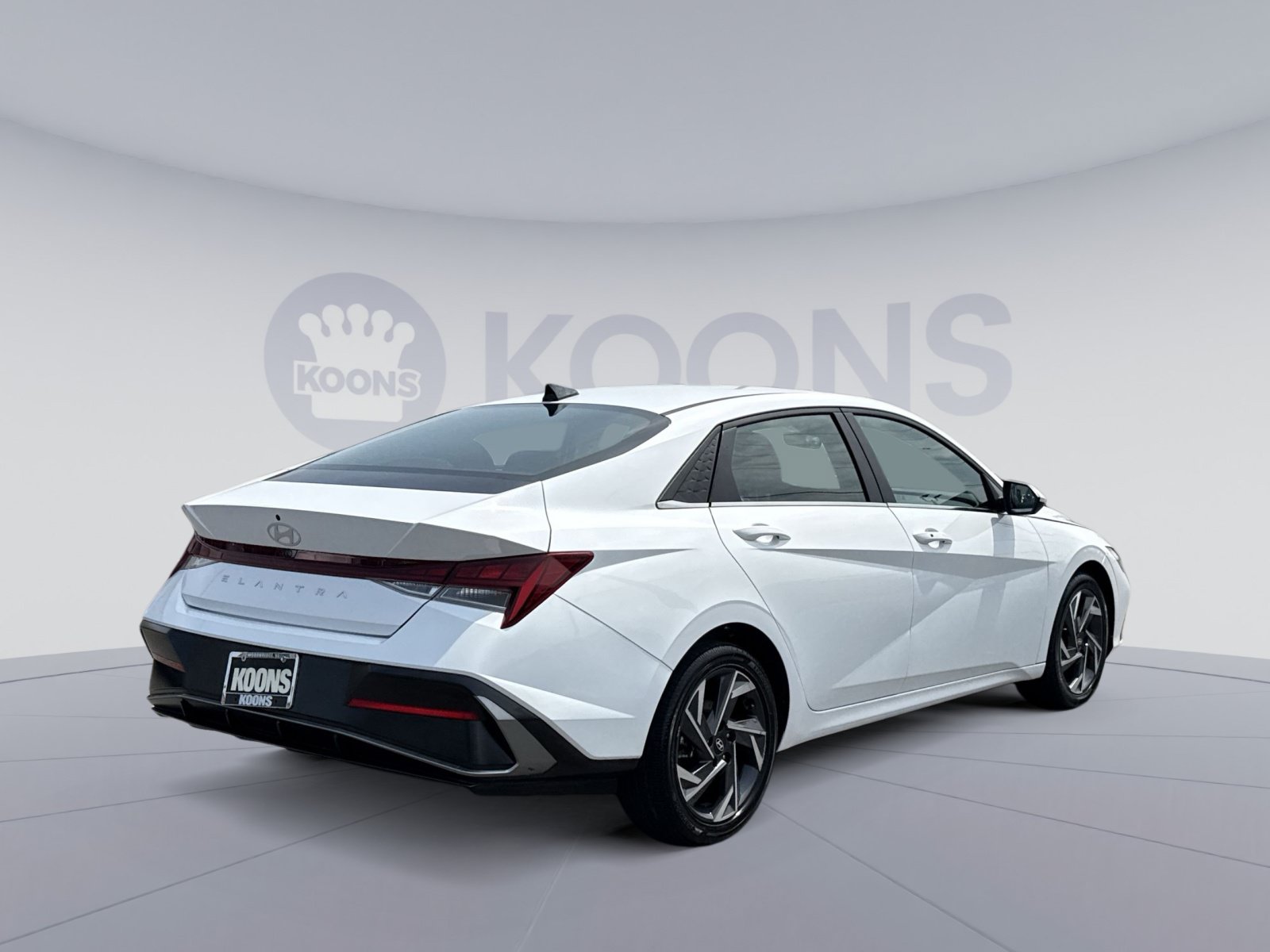 Certified 2025 Hyundai Elantra SEL FWD image 7