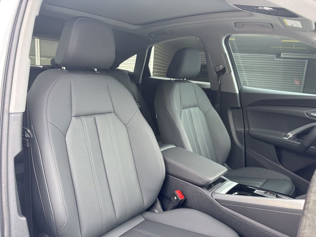 New 2025 Audi Q5 Premium AWD/4WD image 18