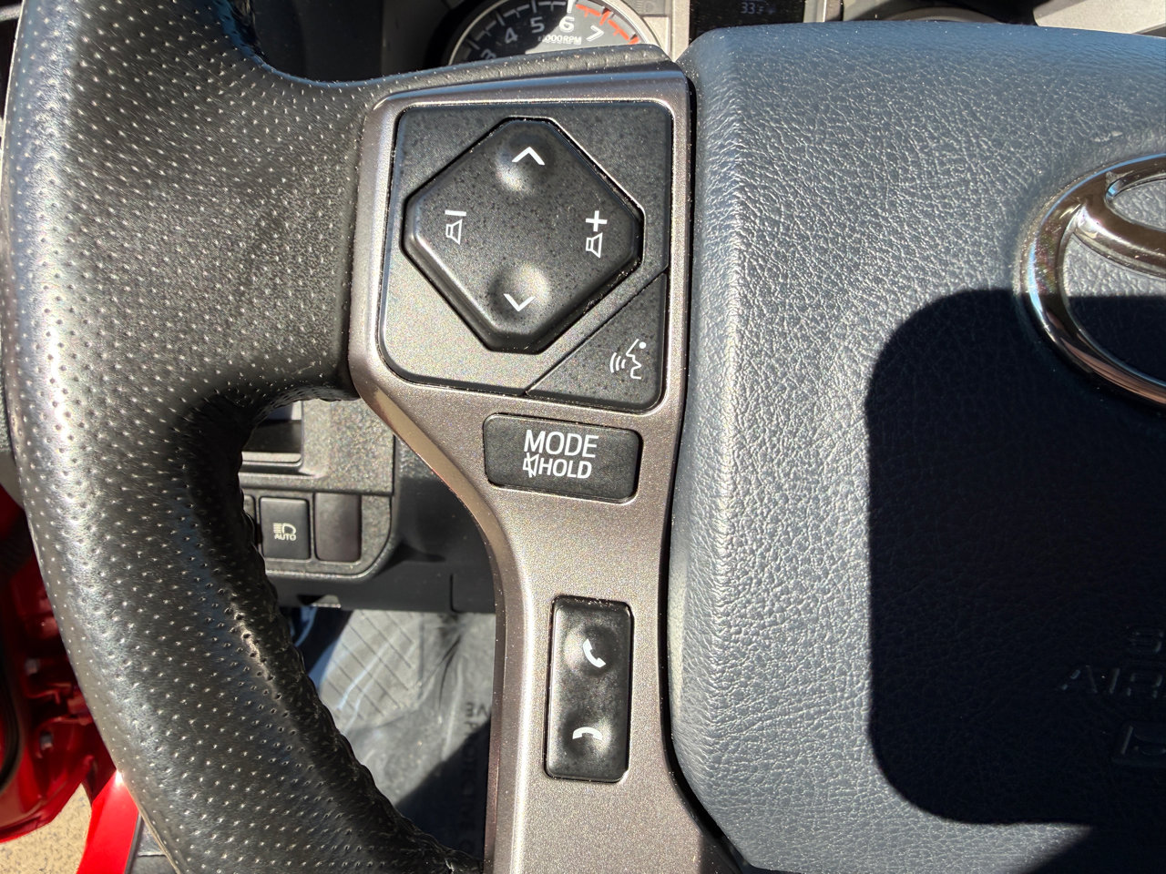 Used 2019 Toyota Tacoma SR5 image 15