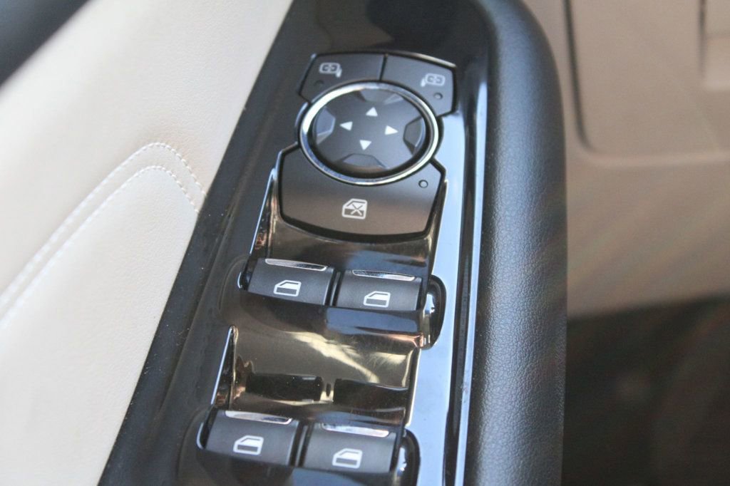 Used 2017 Ford Edge Titanium w/ Equipment Group 301A image 25