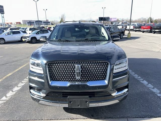 Used 2021 Lincoln Navigator Reserve w/ Luxury Package AWD/4WD image 2